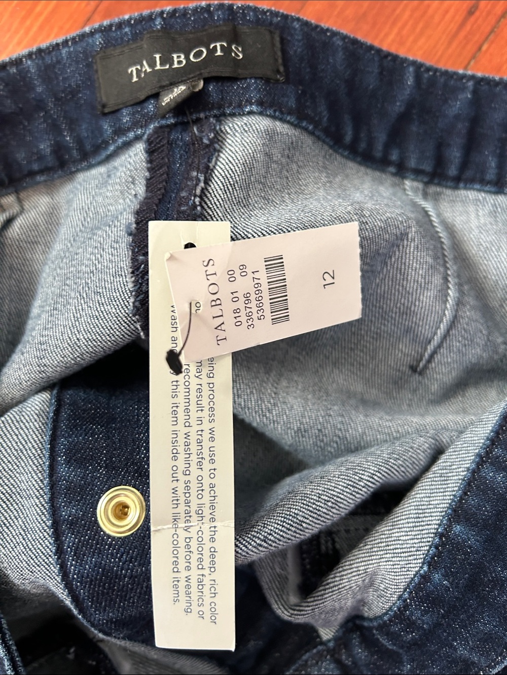 Talbots Dark Wash Denim Skirt Midi A-Line Women’s Size 12 NWT - Picture 8 of 9